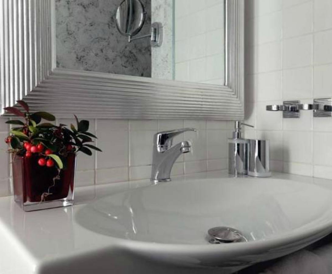 Relais La Maison De Luxe Roma Ngoại thất bức ảnh