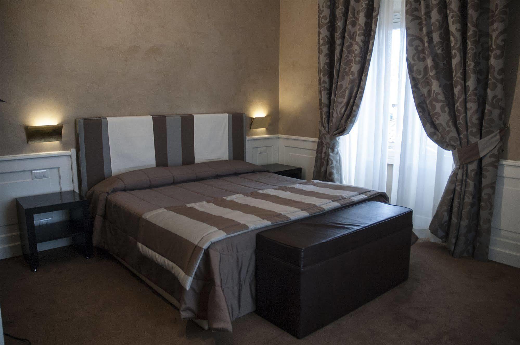 Relais La Maison De Luxe Roma Ngoại thất bức ảnh